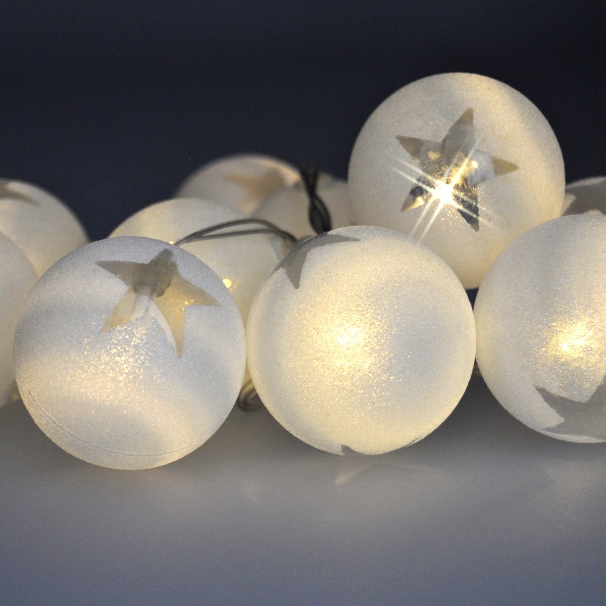 Solight Světelný LED řetěz s 10 vánočními koulemi