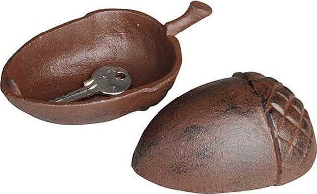 Litinová skrýš na klíče Esschert Design Acorn