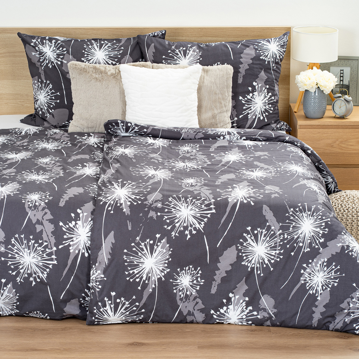 4Home Bavlněné povlečení Midnight Dandelions