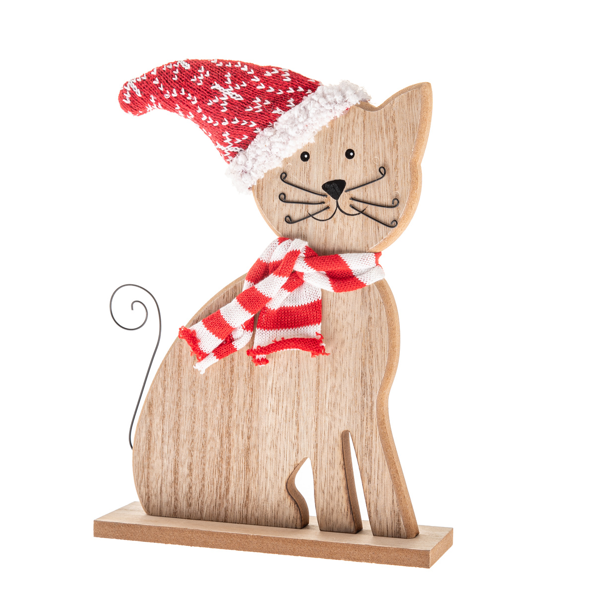 Dřevěná kočka s pletenou šálou a čepicí