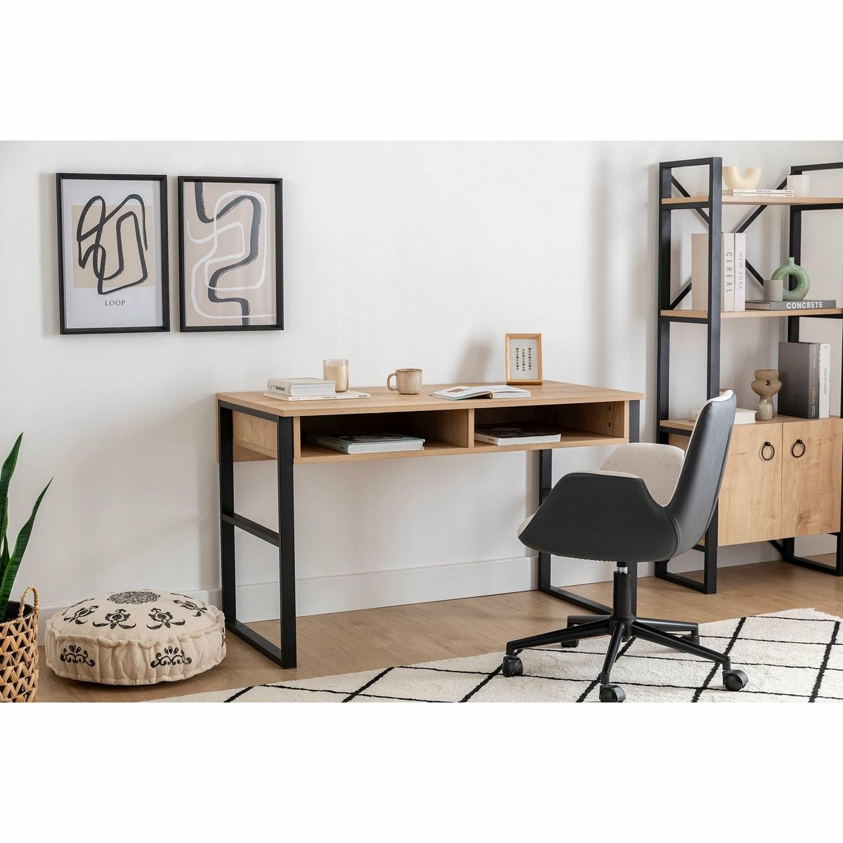 Pracovní stůl Misto Sapphire Oak Hanah Home