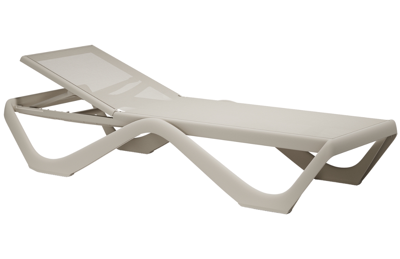 VONDOM Béžové plastové zahradní lehátko LOVE – vystavený kus